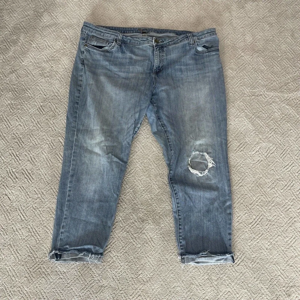 Kut from the Kloth Catherine Boyfriend Jeans Women's Plus 22W Medium Wash Blue - Picture 8 of 9